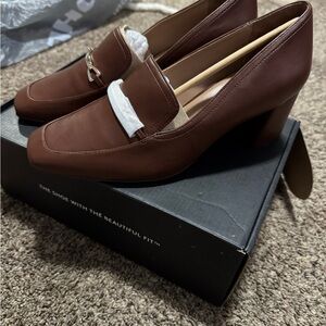 Naturalizer Brown Leather Loafers